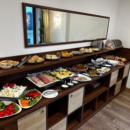 Bernardazzi Grand Hotel Chişinău Eksteriør billede